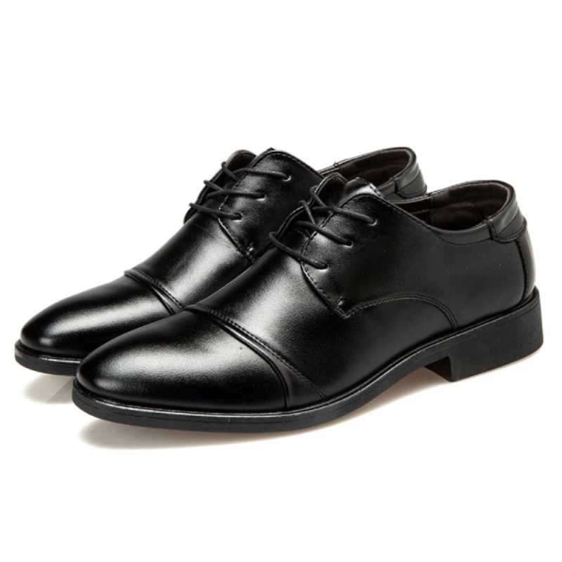 New Arrivals Men Business Dress Patent Leather Shoes Retro Gentleman Formal Carved Bullock Brogue Formal Shoes Men 2020